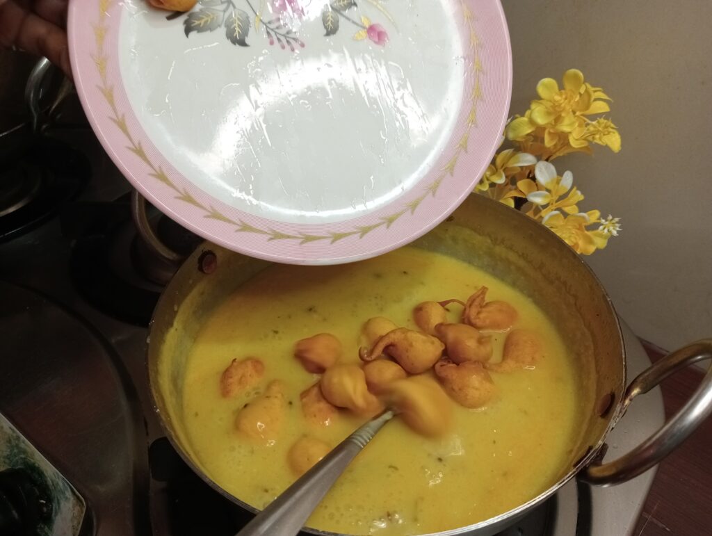 pakoda kadi